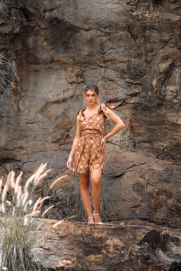 Naida Top - Amy Print (Brown)