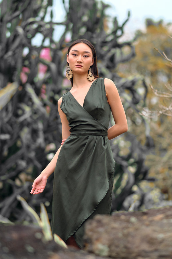 Soma Midi Wrap Dress - Forest Green (Tencel) – CHAMANI